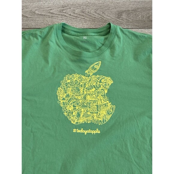 Today at APPLE Computer Tee Shirt Men's XL Green Crew Neck Cotton T Rocket - Picture 1 of 7